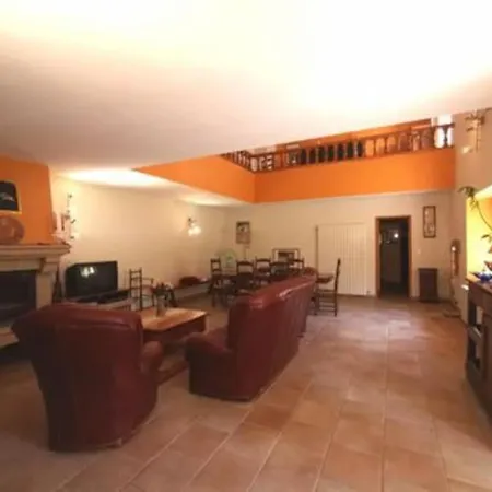 Du Mas De La Fontaine Holiday home *